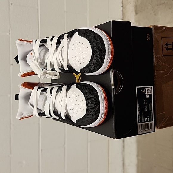 preschool jordan 1 mid